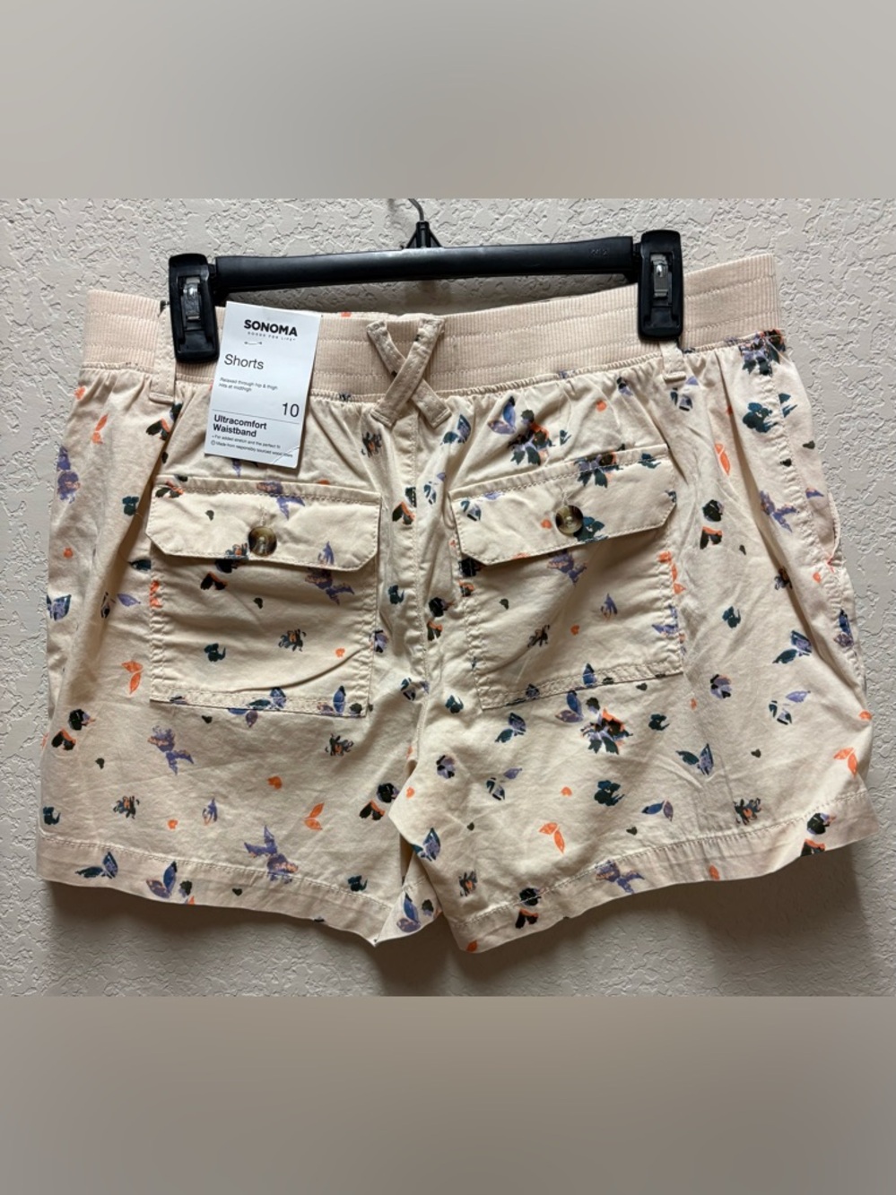 Women's Sonoma Butter Yellow Floral Utility Shorts NWT Size 10 - Picture 3 of 10